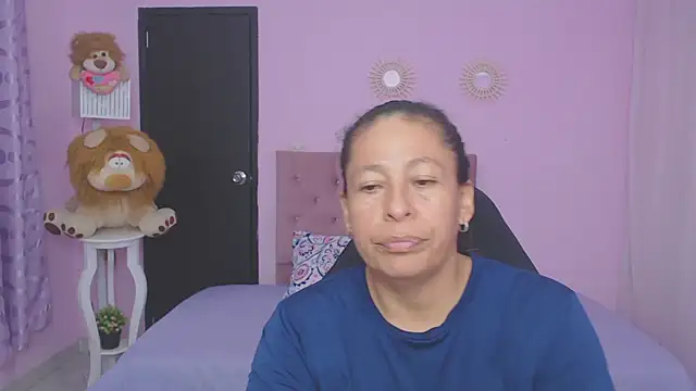 mature martina online show from February 16, 2026, 7:34 pm