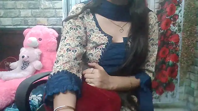 Sexy iknoor online show from April 22, 2026, 5:58 am