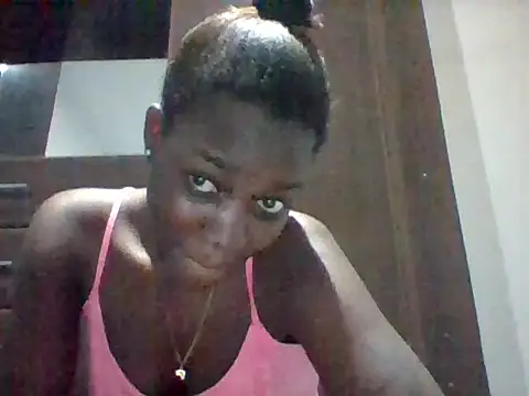 Snapshot of Alessandrajenna chatting on May 7, 2026, 10:46 pm Alessandrajenna online show from May 7, 2026, 10:46 pm