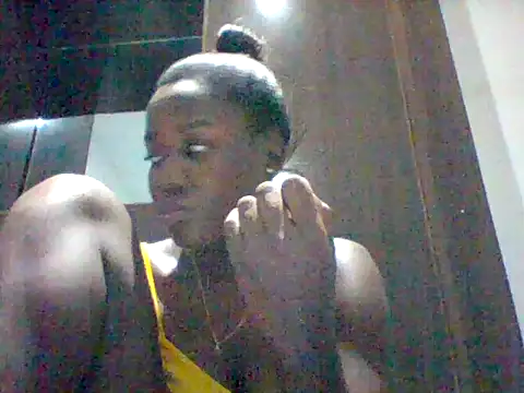 Snapshot of Alessandrajenna chatting on May 6, 2026, 10:36 pm Alessandrajenna online show from May 6, 2026, 10:36 pm