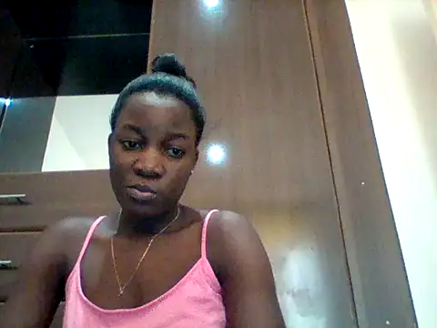 Snapshot of Alessandrajenna chatting on May 8, 2026, 10:52 am Alessandrajenna online show from May 8, 2026, 10:52 am