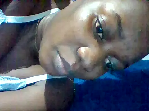 Snapshot of Alessandrajenna chatting on April 22, 2026, 10:38 pm Alessandrajenna online show from April 22, 2026, 10:38 pm