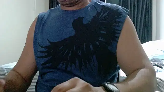 danilostorm7 online show from November 9, 2025, 5:00 am