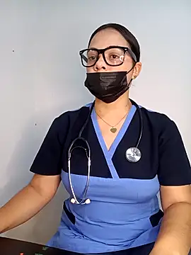 Snapshot of MEGAN_X0XX chatting on October 3, 2025, 10:33 pm MEGAN X0XX online show from October 3, 2025, 10:33 pm