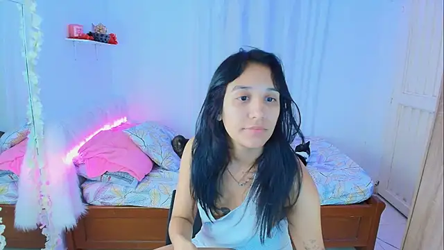 Nanami 19 online show from November 14, 2025, 6:22 pm