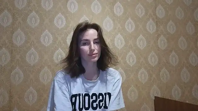 xx adrihanna xx online show from February 21, 2026, 5:26 pm