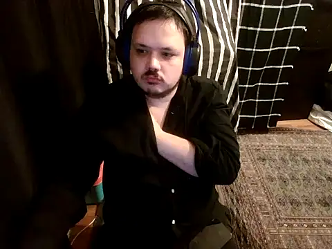 Bebemickey75 online show from March 12, 2025, 2:09 am