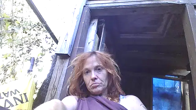 Snapshot of spundarella420 chatting on September 24, 2025, 9:54 pm spundarella420 online show from September 24, 2025, 9:54 pm