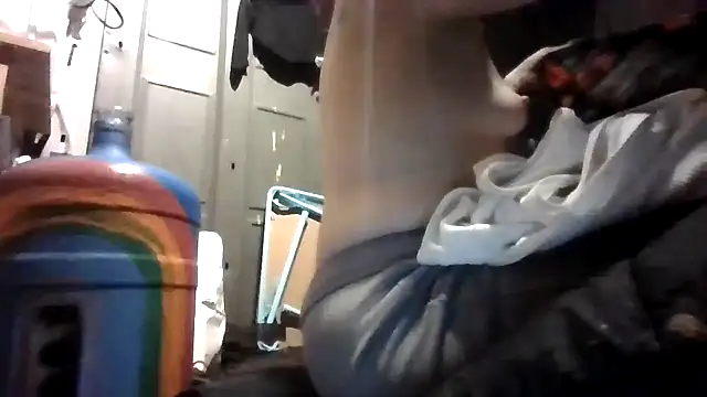 spundarella420 online show from December 17, 2025, 10:53 am