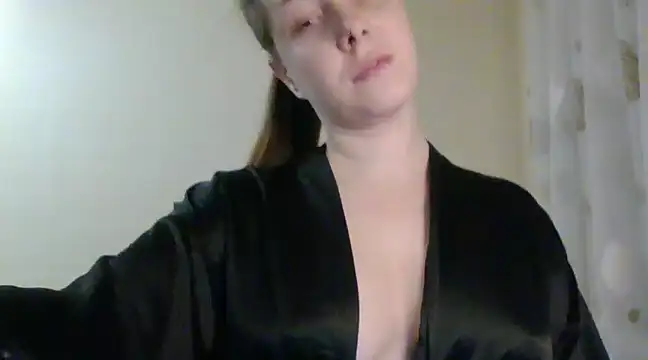 Snapshot of Wild_Bitch69 chatting on December 1, 2024, 9:20 pm Wild Bitch69 online show from December 1, 2024, 9:20 pm