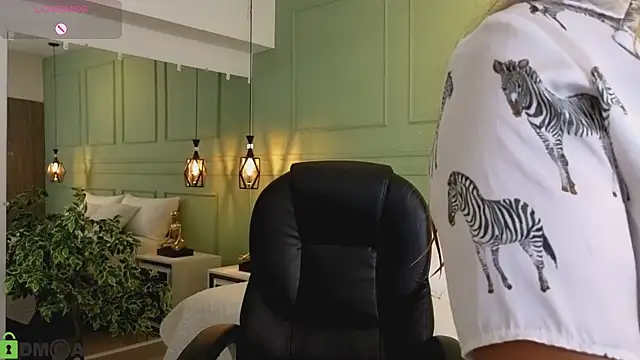 kataliina   online show from February 18, 2026, 11:50 am