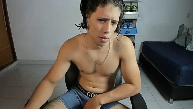 Snapshot of imtonny19 chatting on November 12, 2025, 11:08 pm imtonny19 online show from November 12, 2025, 11:08 pm