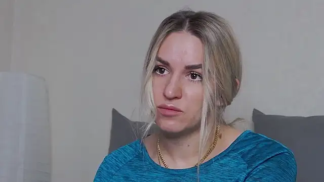 Snapshot of SofiJames chatting on March 17, 2025, 5:56 am SofiJames online show from March 17, 2025, 5:56 am