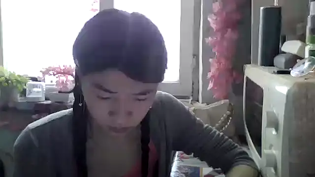 CarlyJoy online show from February 7, 2026, 10:23 am