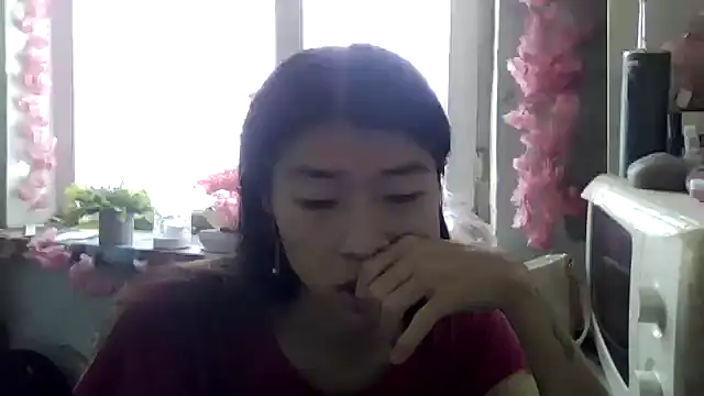 CarlyJoy online show from October 23, 2025, 8:13 am