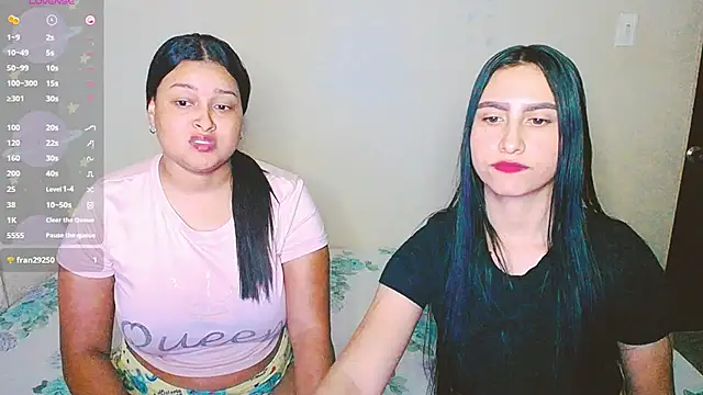 Snapshot of violeta_rous chatting on March 18, 2025, 6:39 am violeta rous online show from March 18, 2025, 6:39 am