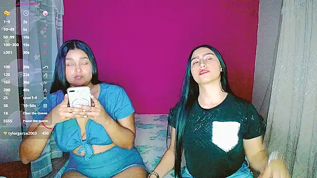 Snapshot of violeta_rous chatting on January 22, 2025, 3:41 am violeta rous online show from January 22, 2025, 3:41 am