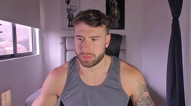 Snapshot of paul_rogerr chatting on March 14, 2025, 12:29 pm paul rogerr online show from March 14, 2025, 12:29 pm