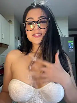 Snapshot of Natha_Fantasy chatting on December 16, 2025, 2:38 am Natha Fantasy online show from December 16, 2025, 2:38 am