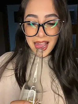 Snapshot of Natha_Fantasy chatting on November 8, 2025, 1:31 am Natha Fantasy online show from November 8, 2025, 1:31 am