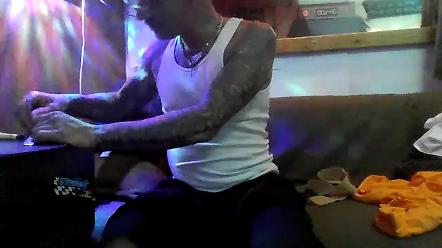 Snapshot of deepstroker42071 chatting on April 9, 2026, 9:48 am deepstroker42071 online show from April 9, 2026, 9:48 am