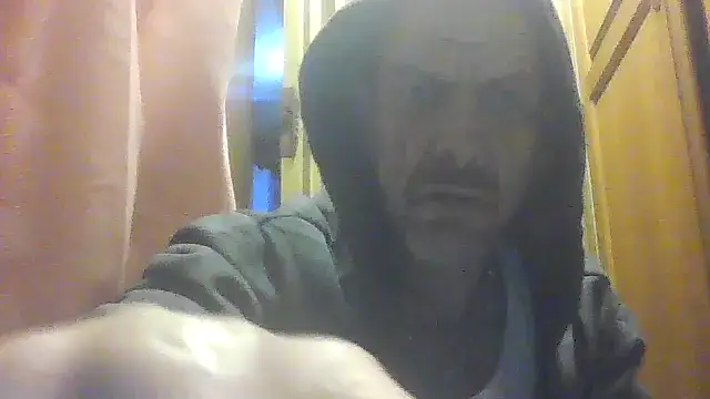 Snapshot of deepstroker42071 chatting on March 9, 2026, 10:52 am deepstroker42071 online show from March 9, 2026, 10:52 am