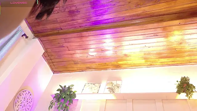 Snapshot of sofiaa_ebony chatting on October 31, 2025, 1:30 pm sofiaa ebony online show from October 31, 2025, 1:30 pm