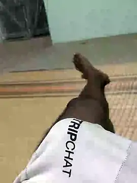 Snapshot of SILENT_FUCKER_01 chatting on March 9, 2025, 5:28 pm SILENT FUCKER 01 online show from March 9, 2025, 5:28 pm