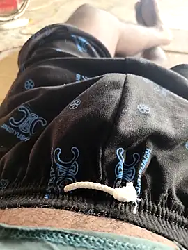 Snapshot of SILENT_FUCKER_01 chatting on March 8, 2026, 11:02 am SILENT FUCKER 01 online show from March 8, 2026, 11:02 am