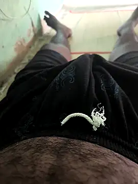 Snapshot of SILENT_FUCKER_01 chatting on March 24, 2026, 3:28 am SILENT FUCKER 01 online show from March 24, 2026, 3:28 am