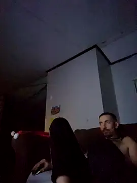 Snapshot of Bi_curious86 chatting on December 3, 2025, 9:20 am Bi curious86 online show from December 3, 2025, 9:20 am