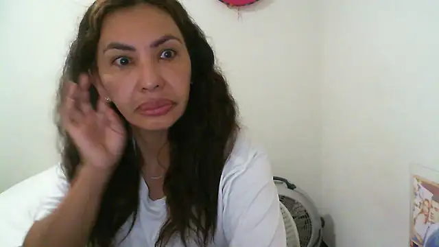 salome  milf online show from February 20, 2026, 10:06 am