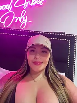 sexyyykloee online show from May 16, 2026, 6:34 am
