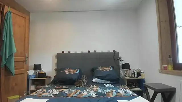 Madame Callie online show from May 12, 2026, 1:06 pm