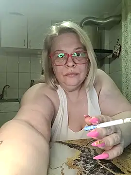 AriannaMilf online show from April 18, 2026, 7:51 pm