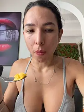 Snapshot of Niky_777 chatting on May 4, 2026, 4:10 pm Niky 777 online show from May 4, 2026, 4:10 pm