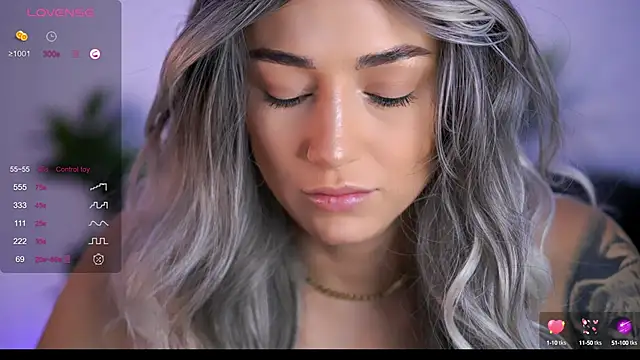 Snapshot of AishaCarter chatting on September 8, 2025, 5:34 pm AishaCarter online show from September 8, 2025, 5:34 pm