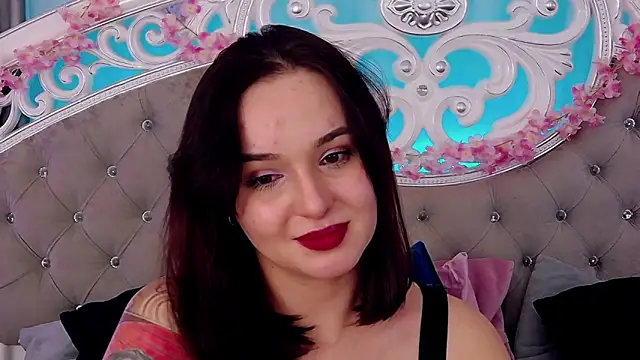 MeIisaLove online show from February 26, 2026, 7:25 pm