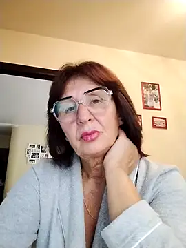 AlbinaXPretty online show from September 25, 2025, 7:36 am