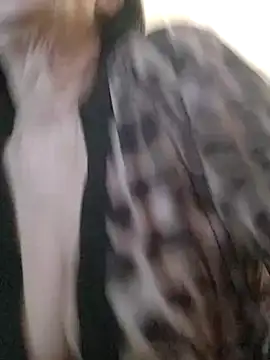 AlbinaXPretty online show from March 22, 2025, 5:31 pm