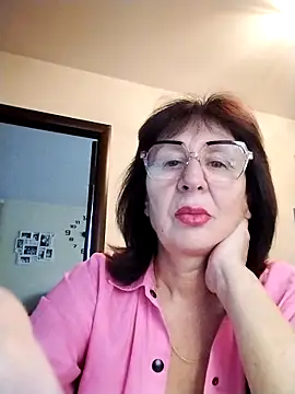 AlbinaXPretty online show from October 15, 2025, 6:33 am