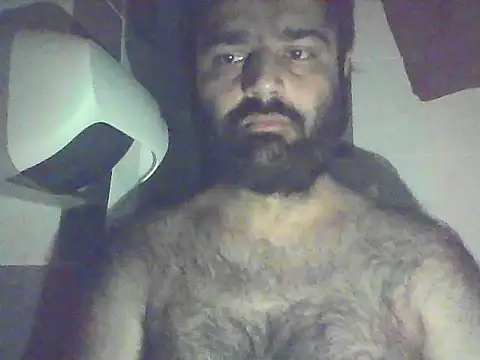 Snapshot of JohnBond009 chatting on May 22, 2026, 8:51 pm JohnBond009 online show from May 22, 2026, 8:51 pm