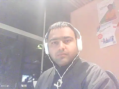 JohnBond009 online show from January 29, 2025, 5:13 pm