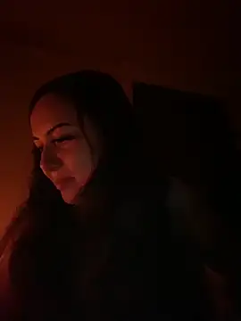 xocrybaby online show from October 24, 2025, 7:18 am