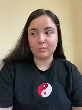 xocrybaby online show from March 1, 2025, 7:59 pm