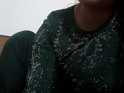 Snapshot of shekira99 chatting on October 13, 2025, 7:26 pm shekira99 online show from October 13, 2025, 7:26 pm