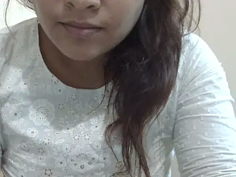 Snapshot of shekira99 chatting on November 25, 2025, 6:03 am shekira99 online show from November 25, 2025, 6:03 am