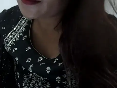 Snapshot of shekira99 chatting on October 20, 2025, 12:38 pm shekira99 online show from October 20, 2025, 12:38 pm