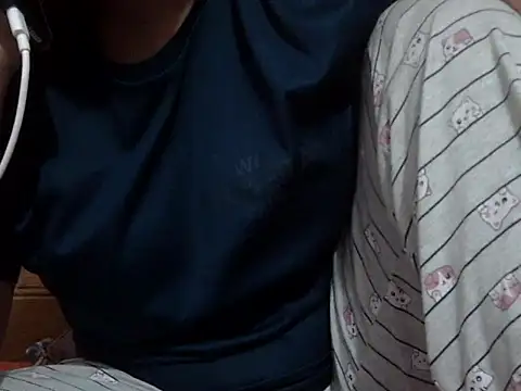 Snapshot of shekira99 chatting on September 16, 2025, 7:04 pm shekira99 online show from September 16, 2025, 7:04 pm