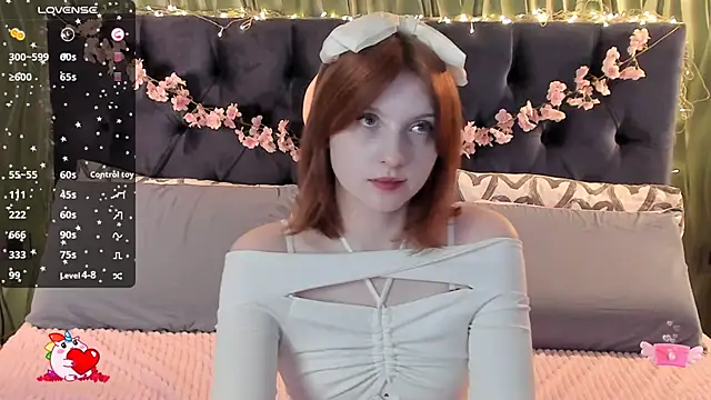 AliceLanley online show from November 16, 2025, 11:48 am